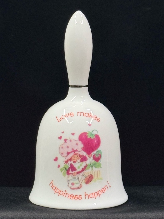 Designers Collection Other - DESIGNERS COLLECTION Strawberry Shortcake “Love makes happiness happen!” Bell